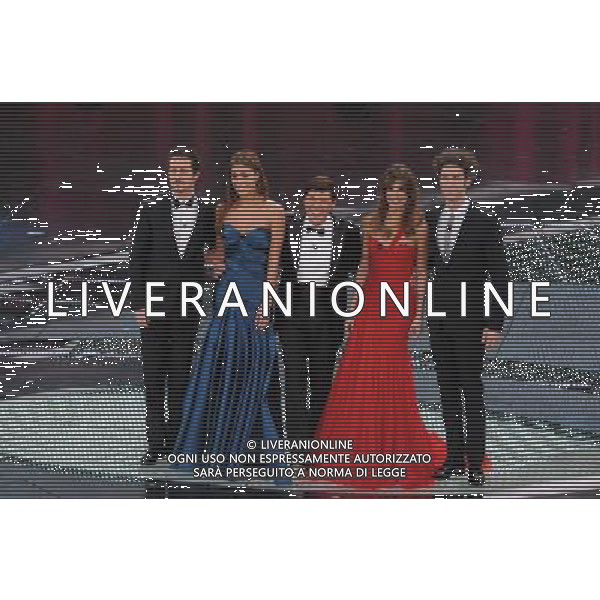 61mo Festival della canzone Italiana di Sanremo prima serata 15/02/2011 nella foto Gianni Morandi con Belen Rodriguez, Elisabetta canalis, Luca Bizzarri e Paolo Kessissoglu ©Gazzaniga/Agenzia Aldo Liverani Sas