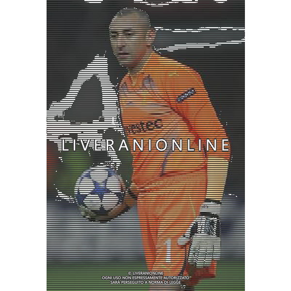 Milano 15-02-2011 Champions League 2010/11 milan-tottenham 0:1 nella foto heurelho gomes ph marco luzzani/ag aldo liverani s.a.s.