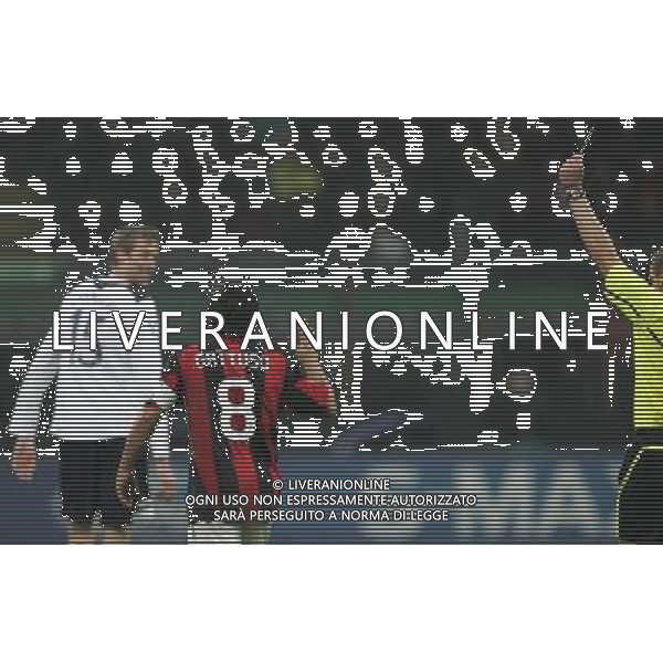 Milano 15-02-2011 Champions League 2010/11 milan-tottenham 0:1 nella foto ammonizione gennaro gattuso i ph marco luzzani/ag aldo liverani s.a.s.