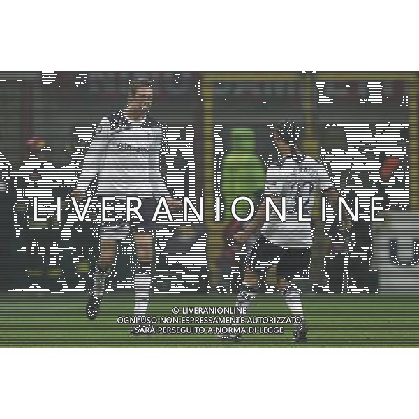 Milano 15-02-2011 Champions League 2010/11 milan-tottenham 0:1 nella foto peter crouch esulta dopo il gol ph marco luzzani/ag aldo liverani s.a.s.