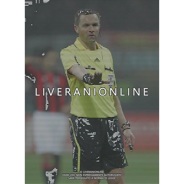 Milano 15-02-2011 Champions League 2010/11 milan-tottenham 0:1 nella foto stephane lannoy ph marco luzzani/ag aldo liverani s.a.s.