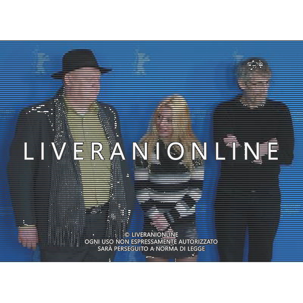 (110216) -- BERLIN, Feb. 16, 2011 () -- Cast members Mihaly Kormos (L), Erika Bok (C) and Janos Derzsi attend the movie \'A Torinoi Lo\' (The Turin Horse) photocall at the 61st Berlin International Film Festival at the Grand Hyatt in Berlin, capital of Germany, Feb. 15, 2011. (/Luo Huanhuan) (msq) AG. ALDO LIVERANI SAS ITALY ONLY