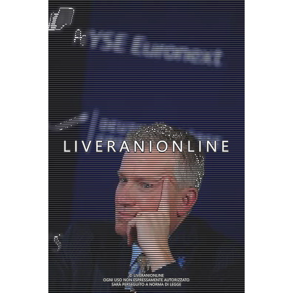 (110215) -- NEW YORK, Feb. 15, 2011 () -- NYSE Chief Executive Officer Duncan Niederauer attends a news conference at the New York Stock Exchange in New York, the United States, Feb. 15, 2011. NYSE Euronext and Germany\'s Deutsche Boerse announced on Tuesday that they had reached a final agreement on business combination to form the biggest exchange operator in the world. (/Shen Hong) (zw) AG. ALDO LIVERANI SAS ITALY ONLY *** Local Caption ***