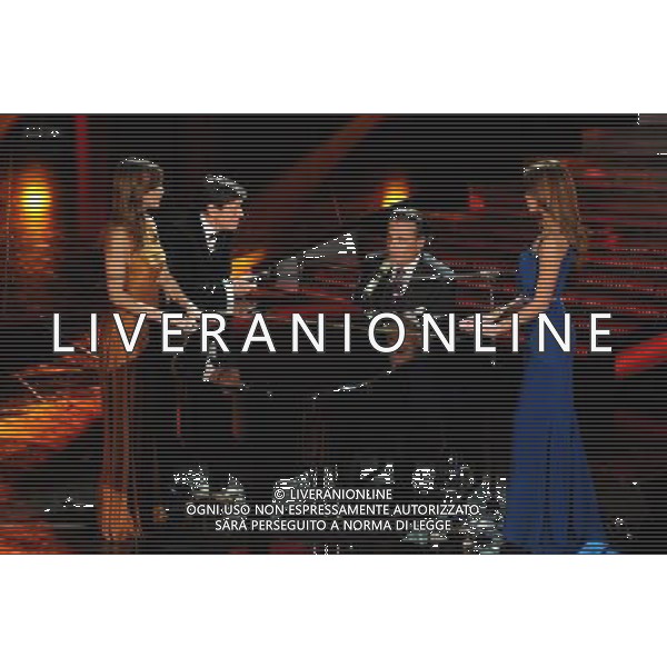 61mo FESTIVAL DELLA CANZONE ITALIANA DI SANREMO 16/02/2011 SECONDA SERATA NELLA FOTO ANDY GARCIA CON GIANNI MORANDI, ELISABETTA CANALIS E BELEN RODRIGUEZ ©GAZZANIGA/AGENZIA ALDO LIVERANI SAS