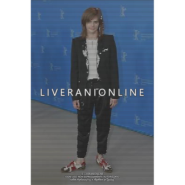 Actress Lena Lauzemis during the photocall for \'Wer wenn nicht wir / If not us, who\' at the Berlinale 2011, 61. Internationale Filmfestspiele Berlin / 61st Berlin International Film Festival BERLIN FESTIWAL FILMOWY W BERLINIE FOT. FUTURE IMAGE/NEWSPIX.PL ITALY ONLY!!! --- Newspix.pl /AG ALDO LIVERANI SAS BERLINO- Festival del cinema di Berlino Berlinale 2011 ONLY ITALY *** Local Caption *** .