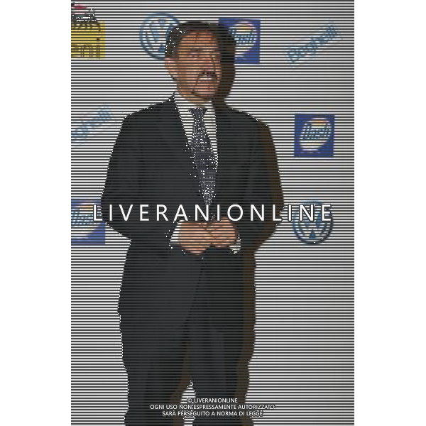 61mo FESTIVAL DELLA CANZONE ITALIANA DI SANREMO 17/02/2011 PRESENTAZIONE DELLA MAGLIA ROSA CON IL TRICOLORE SPECIALE PER L\'ULTIMA TAPPA DEL GIRO A MILANO NELLA FOTO IL MINISTRO IGNAZIO LA RUSSA ©GAZZANIGA/AGENZIA ALDO LIVERANI SAS