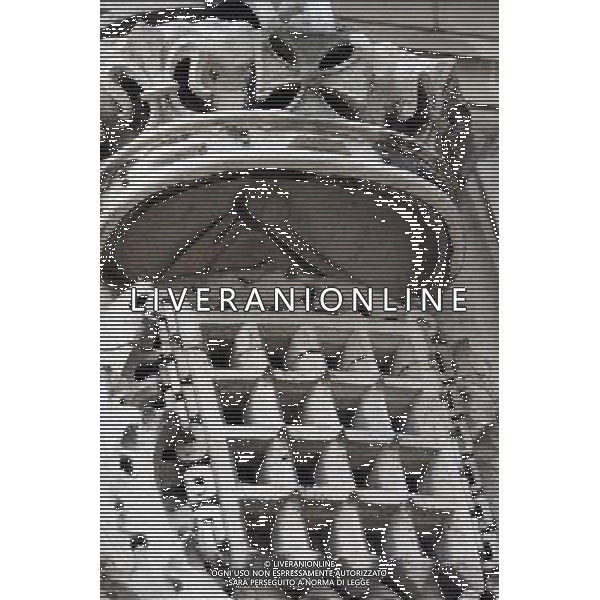 Details of the stonework in front of Buckingham Palace in London AG. ALDO LIVERANI SAS ITALY ONLY