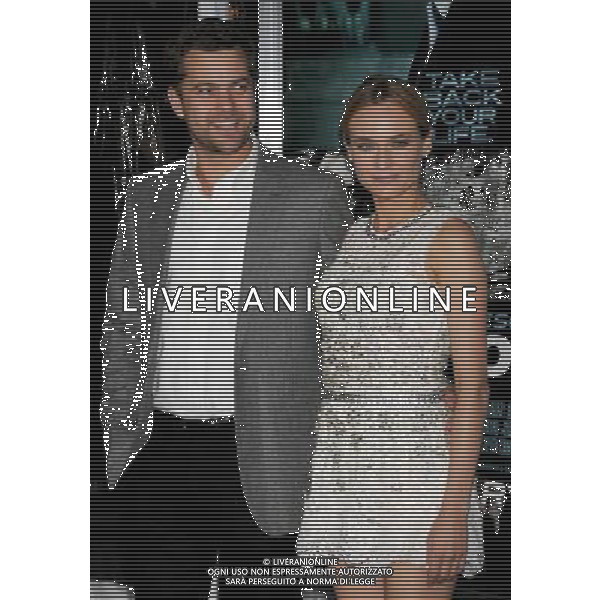 Joshua Jackson and wife Diane Kruger Photo by Gilbert Flores \'Unknown\' Los Angeles Premiere at the Village Theatre February 16, 2011 - Westwood, California AG. ALDO LIVERANI SAS ITALY ONLY