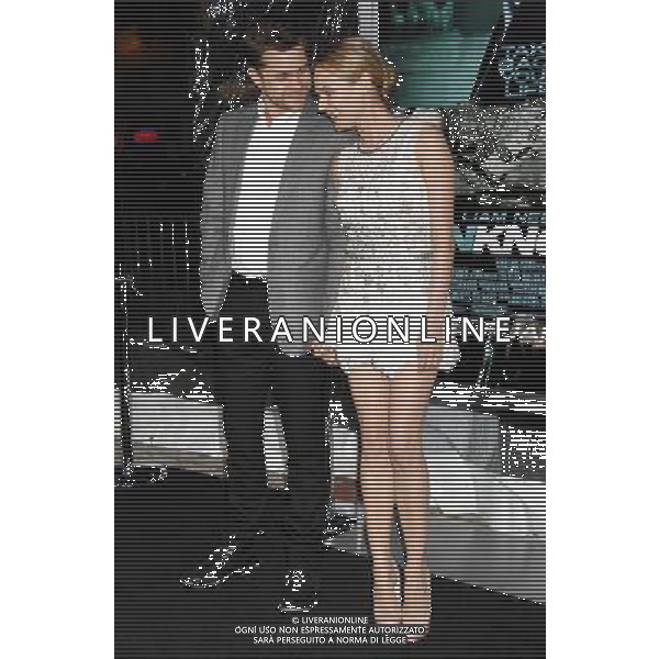 Joshua Jackson and Diane Kruger Photo by Janet Gough \'Unknown\' Los Angeles Premiere at the Regency Village Theater February 16, 2011 - Westwood, California AG. ALDO LIVERANI SAS ITALY ONLY