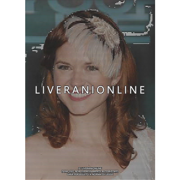 Sarah Drew Photo by Janet Gough \'Unknown\' Los Angeles Premiere at the Regency Village Theater February 16, 2011 - Westwood, California AG. ALDO LIVERANI SAS ITALY ONLY