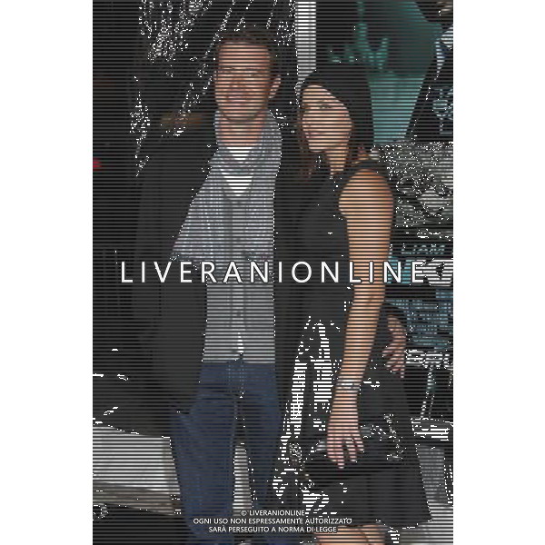 Scott Foley and Marika Dominczyk Photo by Janet Gough \'Unknown\' Los Angeles Premiere at the Regency Village Theater February 16, 2011 - Westwood, California AG. ALDO LIVERANI SAS ITALY ONLY