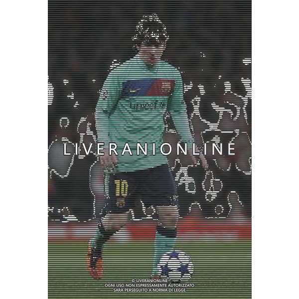 Barcelona\'s Lionel Messi in action during todays match 16.02.2011 - LONDON - UEFA CHAMPIONS LEAGUE MATCH - LEG 1 - ARSENAL V BARCELONA - EMIRATES STADIUM - ARSENAL - LONDON FOTO MICHAL ZEMANEK/NEWSPIX.PL --- Newspix.pl /AG ALDO LIVERANI SAS CALCIO SPORT CHAMPION LEAGUE ARSENAL BARCELONA - ITALY ONLY - *** Local Caption *** .