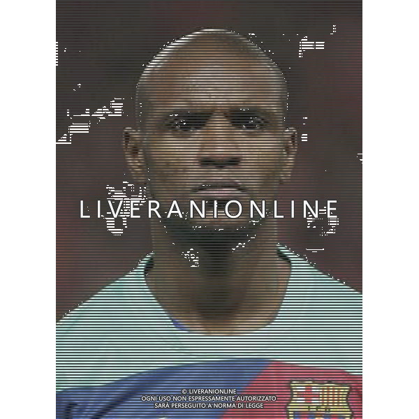Barcelona\'s Éric Abidal 16.02.2011 - LONDON - UEFA CHAMPIONS LEAGUE MATCH - LEG 1 - ARSENAL V BARCELONA - EMIRATES STADIUM - ARSENAL - LONDON FOTO MICHAL ZEMANEK/NEWSPIX.PL --- Newspix.pl /AG ALDO LIVERANI SAS CALCIO SPORT CHAMPION LEAGUE ARSENAL BARCELONA - ITALY ONLY - *** Local Caption *** .