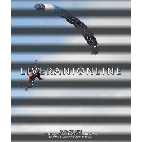 63¡ Edizione Viareggio Cup World Football Tournament - Coppa Carnevale Viareggio- 21.02.2011 Juventus-Bruges Nella Foto:Paracadutisti /Ph.Vitez-Ag. Aldo Liverani