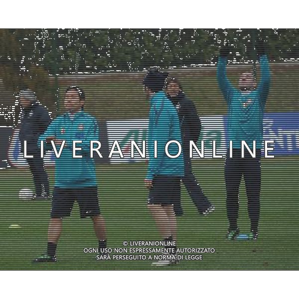 APPIANO GENTILE (CO) 22/2/2011 ALLENAMENTO INTER PER LA PARTITA DI CHAMPIONS LEAGUE CONTRO IL BAYERN MONACO NELLA FOTO SNEIJDER WESLEY YUTO NAGATOMO LEONARDO FOTO ROMANO/AG ALDO LIVERANI