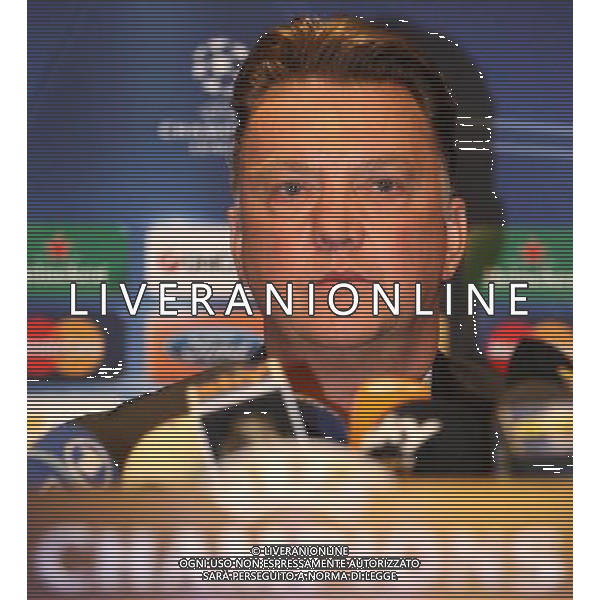 MILANO 22-2-2011 HOTEL MELIA\' MILANO UEFA CHAMPIONS LEAGUE CONFERENZA STAMPA DEL BAYERN MONACO IN VISTA DELLA SFIDA DI CHAMPIONS LEAGUE CON L\'INTER NELLA FOTO LOUIS VAN GAAL PH.FIOCHI/AG ALDO LIVERANI SAS