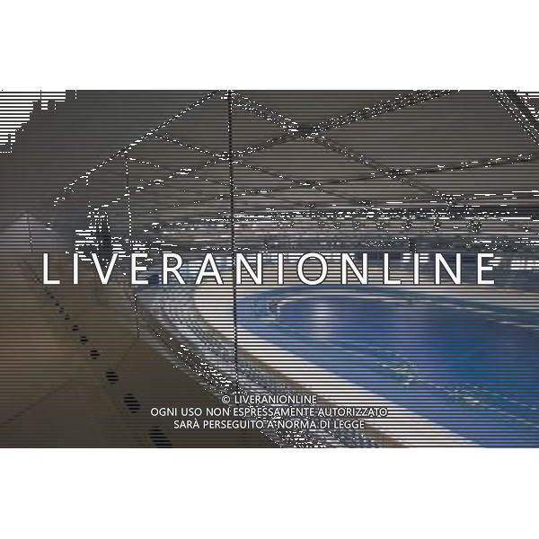 Velodrome. Interior view of the Velodrome from the scorer\'s box. ©photoshot/Agenzia Aldo Liverani Sas - ITALY ONLY - Londra 22/02/2011 - La squadra nazionale inglese di ciclismo assiste all\'apertura ufficiale del Velodromo delle Olimpiadi di Londra 2012.