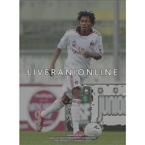 63¡ Edizione Viareggio Cup World Football Tournament - Coppa Carnevale Viareggio- 22.02.2011 Milan-Nagoya Grampus Nella Foto:Nnamdi Oduamadi /Ph.Vitez-Ag. Aldo Liverani