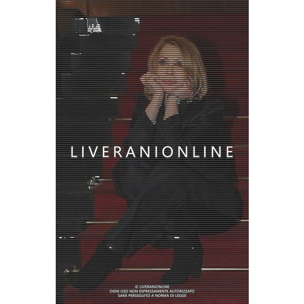 MILANO 23/2/2011 TEATRO NUOVO P.zza S. BABILA PRESENTAZIONE DELLO SPETTACOLO TEATRALE: -DADDY BLUES. UN PAPA\' PER TUTTI- DI BRUNO CHAPELLE E MARTYNE VISCIANO ADATTAMENTO E REGIA DI VINCENZO SALEMME NELLA FOTO PAOLA QUATTRINI FOTO ROMANO/AG ALDO LIVERANI