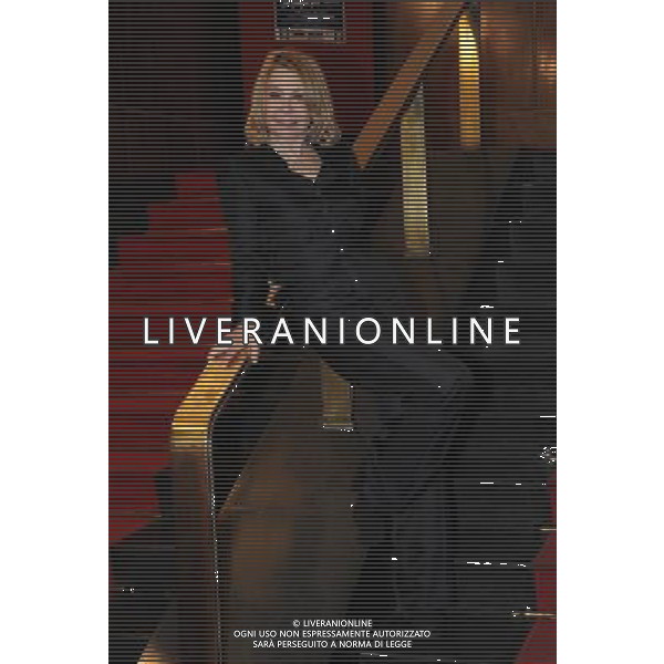 MILANO 23/2/2011 TEATRO NUOVO P.zza S. BABILA PRESENTAZIONE DELLO SPETTACOLO TEATRALE: -DADDY BLUES. UN PAPA\' PER TUTTI- DI BRUNO CHAPELLE E MARTYNE VISCIANO ADATTAMENTO E REGIA DI VINCENZO SALEMME NELLA FOTO PAOLA QUATTRINI FOTO ROMANO/AG ALDO LIVERANI