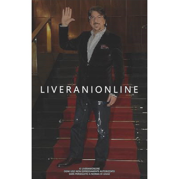 MILANO 23/2/2011 TEATRO NUOVO P.zza S. BABILA PRESENTAZIONE DELLO SPETTACOLO TEATRALE: -DADDY BLUES. UN PAPA\' PER TUTTI- DI BRUNO CHAPELLE E MARTYNE VISCIANO ADATTAMENTO E REGIA DI VINCENZO SALEMME NELLA FOTO MARCO COLUMBRO FOTO ROMANO/AG ALDO LIVERANI