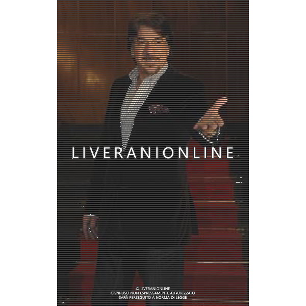 MILANO 23/2/2011 TEATRO NUOVO P.zza S. BABILA PRESENTAZIONE DELLO SPETTACOLO TEATRALE: -DADDY BLUES. UN PAPA\' PER TUTTI- DI BRUNO CHAPELLE E MARTYNE VISCIANO ADATTAMENTO E REGIA DI VINCENZO SALEMME NELLA FOTO MARCO COLUMBRO FOTO ROMANO/AG ALDO LIVERANI