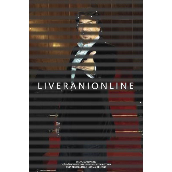 MILANO 23/2/2011 TEATRO NUOVO P.zza S. BABILA PRESENTAZIONE DELLO SPETTACOLO TEATRALE: -DADDY BLUES. UN PAPA\' PER TUTTI- DI BRUNO CHAPELLE E MARTYNE VISCIANO ADATTAMENTO E REGIA DI VINCENZO SALEMME NELLA FOTO MARCO COLUMBRO FOTO ROMANO/AG ALDO LIVERANI