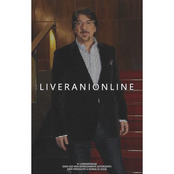 MILANO 23/2/2011 TEATRO NUOVO P.zza S. BABILA PRESENTAZIONE DELLO SPETTACOLO TEATRALE: -DADDY BLUES. UN PAPA\' PER TUTTI- DI BRUNO CHAPELLE E MARTYNE VISCIANO ADATTAMENTO E REGIA DI VINCENZO SALEMME NELLA FOTO MARCO COLUMBRO FOTO ROMANO/AG ALDO LIVERANI