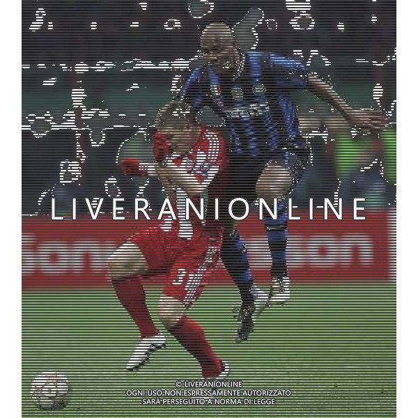 INTER - BAYERN MONACO CHAMPIONS LEAGUE 23/02/2011 NELLA FOTO maicon e schweinsteiger ©LUZZANI/AGENZIA ALDO LIVERANI SASI SAS