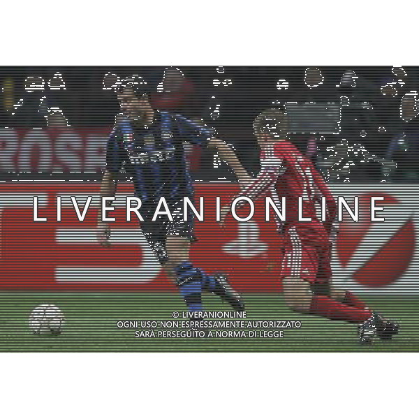 INTER - BAYERN MONACO CHAMPIONS LEAGUE 23/02/2011 NELLA FOTO stankovic e lahm ©LUZZANI/AGENZIA ALDO LIVERANI SASI SAS