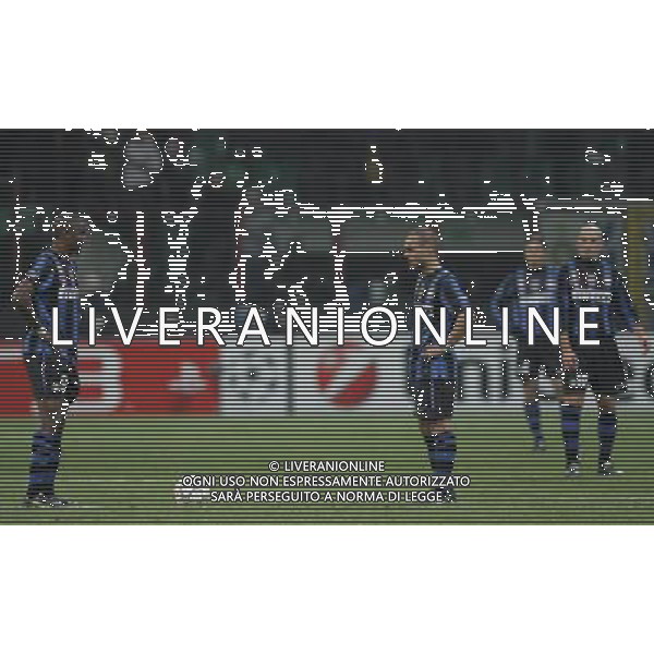INTER - BAYERN MONACO CHAMPIONS LEAGUE 23/02/2011 NELLA FOTO delusione inter dopo il gol di gomez ©LUZZANI/AGENZIA ALDO LIVERANI SASI SAS