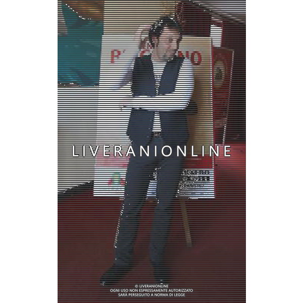 MILANO 24/02/2011 TEATRO SMERALDO PRESENTAZIONE DELLO SPETTACOLO TEATRALE DI ENRICO BRIGNANO \'SONO ROMANO MA NON E\' COLPA MIA\' PH.FIOCHI/AG ALDO LIVERANI SAS 