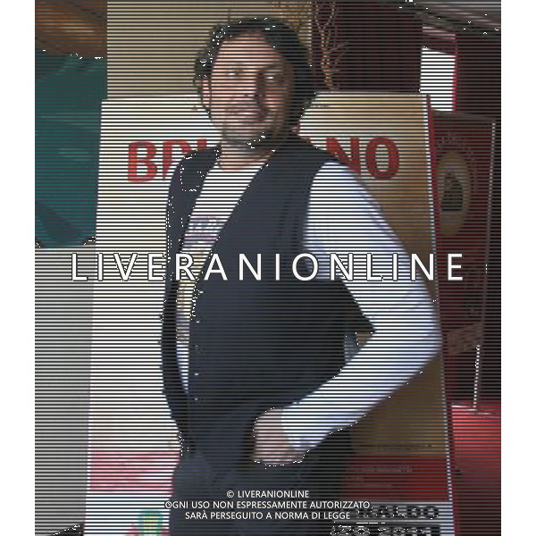 MILANO 24/02/2011 TEATRO SMERALDO PRESENTAZIONE DELLO SPETTACOLO TEATRALE DI ENRICO BRIGNANO \'SONO ROMANO MA NON E\' COLPA MIA\' PH.FIOCHI/AG ALDO LIVERANI SAS 