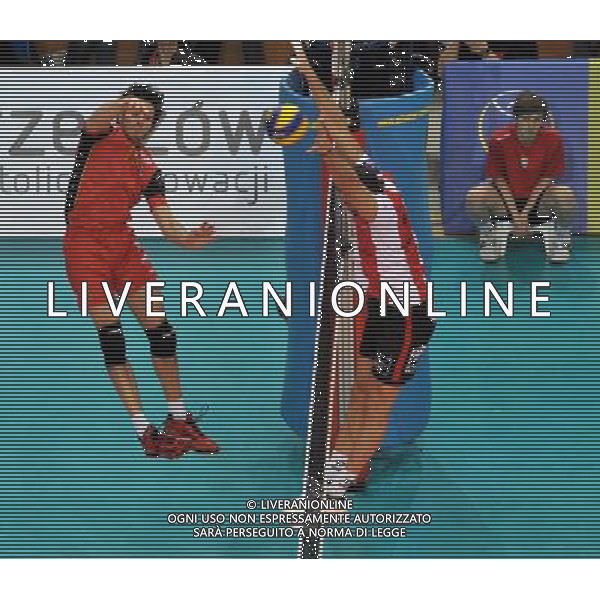 23.02.2011. Rzeszow. Puchar CEV asseco Resovia Rzeszow - Sisley Treviso N/Z Atak 15 Maroutti Gabriele Fot. Bartosz Frydrych/ ABF --- Newspix.pl /AG ALDO LIVERANI PALLAVOLO VOLLEY ASSECO RESOVIA - SISLEY TREVISO - ITALY ONLY - *** Local Caption *** .