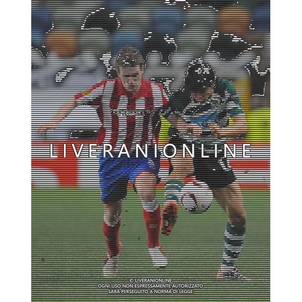 20110224: LISBON, PORTUGAL - Sporting Lisbon vs Glasgow Rangers: Europa League 2010/2011, 1/16 finals, 2nd leg. In picture: Matias Fernandez PHOTO: Alexandre Pona/CITYFILES /AG ALDO LIVERANI ONLY ITALY 