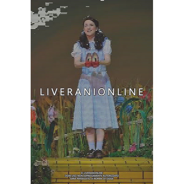 \'Il mago di Oz\'27/02/2011 Nel cast anche Daniele Speranza come Dorothy partecipare al photocall di \'Il mago di Oz\', che apre al Palladium di Londra questo mese. Photoshot-AGALDOLIVERANI ONLYITALY
