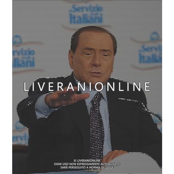 MILANO 28/2/2011 SILVIO BERLUSCONI A PALAZZO REALE CON MICHELA BRAMBILLA PER LA PRESENTAZIONE DEL PROGETTO: -IL PDL AL SERVIZIO DEGLI ITALIANI- NELLA FOTO SILVIO BERLUSCONI FOTO ROMANO/AG ALDO LIVERANI 
