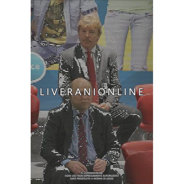 WARSZAWA 01.03.2011 INAUGURACJA SPRZEDAZY BILETOW NA EURO 2012 N Z GRZEGORZ LATO ZBIGNIEW BONIEK MICHAL PIESCIUK/ NEWSPIX.PL WARSAW 01.03.2011 BEGINNING OF EURO 2012 TICKET SALES GRZEGORZ LATO ZBIGNIEW BONIEK MICHAL PIESCIUK/ NEWSPIX.PL --- Newspix.pl TICKETS SALES ( FOOTBALL SPORT POLAND UEFA EURO 2012 ) /AG ALDO LIVERANI SAS UEFA EURO 2012 vendita biglietti (Sport Calcio UEFA EURO UCRAINA-POLONIA 2012) - ITALY ONLY - *** Local Caption *** .