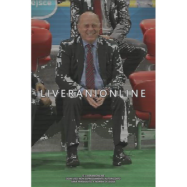 WARSZAWA 01.03.2011 INAUGURACJA SPRZEDAZY BILETOW NA EURO 2012 N Z GRZEGORZ LATO MICHAL PIESCIUK/ NEWSPIX.PL WARSAW 01.03.2011 BEGINNING OF EURO 2012 TICKET SALES GRZEGORZ LATO MICHAL PIESCIUK/ NEWSPIX.PL 2012 POLAND - UKRAIN UEFA EURO 2012 TICKETS SALES ( FOOTBALL SPORT POLAND UEFA EURO 2012 ) --- Newspix.pl /AG ALDO LIVERANI SAS UEFA EURO 2012 vendita biglietti (Sport Calcio UEFA EURO UCRAINA-POLONIA 2012) - ITALY ONLY - *** Local Caption *** .