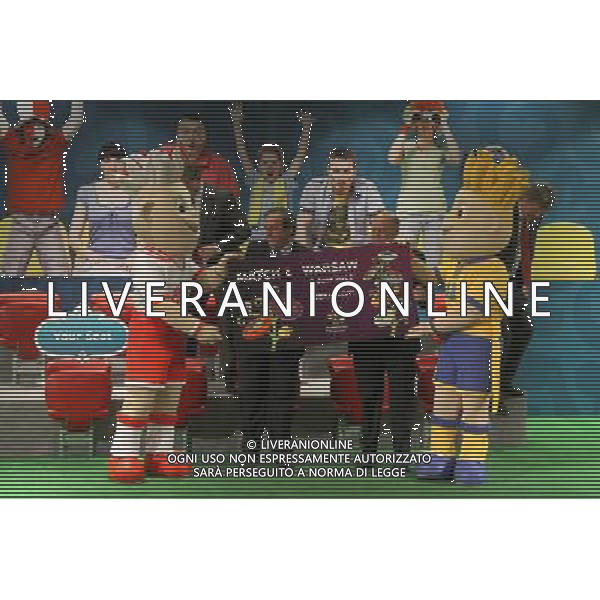 WARSZAWA 01.03.2011 INAUGURACJA SPRZEDAZY BILETOW NA EURO 2012 N Z MICHEL PLATINI GRZEGORZ LATO MICHAL PIESCIUK/ NEWSPIX.PL WARSAW 01.03.2011 BEGINNING OF EURO 2012 TICKET SALES MICHEL PLATINI GRZEGORZ LATO MICHAL PIESCIUK/ NEWSPIX.PL 2012 POLAND - UKRAIN UEFA EURO 2012 TICKETS SALES ( FOOTBALL SPORT POLAND UEFA EURO 2012 ) --- Newspix.pl /AG ALDO LIVERANI SAS UEFA EURO 2012 vendita biglietti (Sport Calcio UEFA EURO UCRAINA-POLONIA 2012) - ITALY ONLY - *** Local Caption *** .