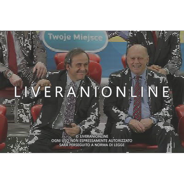 WARSZAWA 01.03.2011 INAUGURACJA SPRZEDAZY BILETOW NA EURO 2012 N Z MICHEL PLATINI GRZEGORZ LATO MICHAL PIESCIUK/ NEWSPIX.PL WARSAW 01.03.2011 BEGINNING OF EURO 2012 TICKET SALES MICHEL PLATINI GRZEGORZ LATO MICHAL PIESCIUK/ NEWSPIX.PL 2012 POLAND - UKRAIN UEFA EURO 2012 TICKETS SALES ( FOOTBALL SPORT POLAND UEFA EURO 2012 ) --- Newspix.pl /AG ALDO LIVERANI SAS UEFA EURO 2012 vendita biglietti (Sport Calcio UEFA EURO UCRAINA-POLONIA 2012) - ITALY ONLY - *** Local Caption *** .