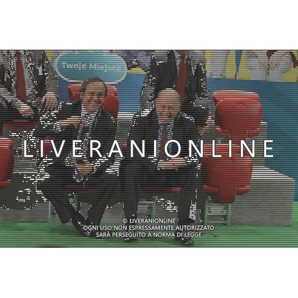 WARSZAWA 01.03.2011 INAUGURACJA SPRZEDAZY BILETOW NA EURO 2012 N Z MICHEL PLATINI GRZEGORZ LATO MICHAL PIESCIUK/ NEWSPIX.PL WARSAW 01.03.2011 BEGINNING OF EURO 2012 TICKET SALES MICHEL PLATINI GRZEGORZ LATO MICHAL PIESCIUK/ NEWSPIX.PL 2012 POLAND - UKRAIN UEFA EURO 2012 TICKETS SALES ( FOOTBALL SPORT POLAND UEFA EURO 2012 ) --- Newspix.pl /AG ALDO LIVERANI SAS UEFA EURO 2012 vendita biglietti (Sport Calcio UEFA EURO UCRAINA-POLONIA 2012) - ITALY ONLY - *** Local Caption *** .
