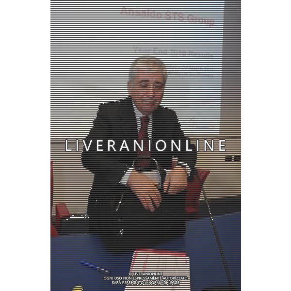 MILANO 2/3/2011 PALAZZO MEZZANOTTE PIAZZA AFFARI, 6 PRESENTAZIONE RISULTATI ESERCIZIO 2010 ANSALDO STS NELLA FOTO SERGIO DE LUCA AMMINISTRATORE DELEGATO ANSALDO STS FOTO ROMANO/AG ALDO LIVERANI