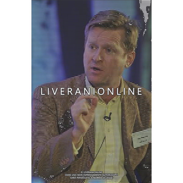 Guy Hayward, CEO,JWT UK Group speaking at the FT Digital Media and Broadcasting Conference 2011 in London today. ©PHOTOSHOT/Agenzia Aldo Liverani Sas - ITALY ONLY -