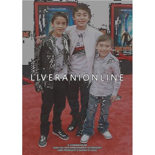 6 March 2011 - Hollywood, California - Ryan, Robert and Raymond Ochoa. \'Mars Needs Moms 3D\' Los Angeles Premiere Held At The EL Capitan Theatre. Photo Credit: Kevan Brooks/AdMedia AG. ALDO LIVERANI SAS ITALY ONLY *** Local Caption *** .