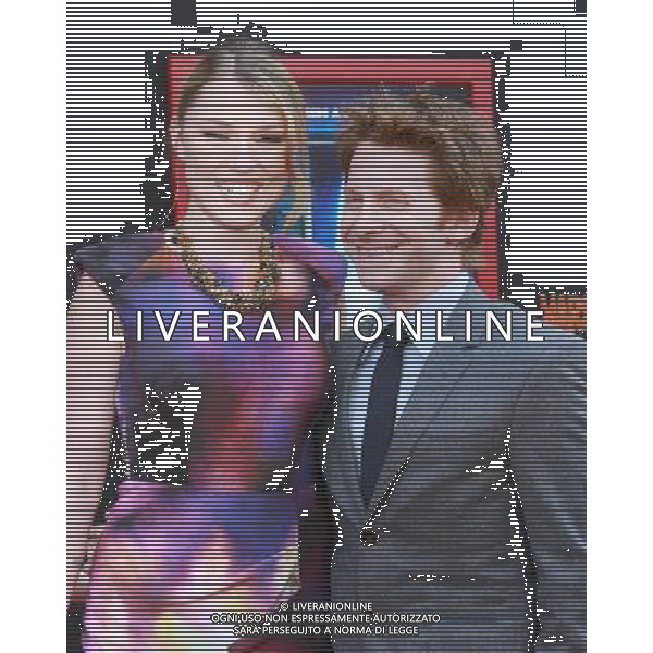6 March 2011 - Hollywood, California - Clare Grant (L) and Seth Green. \'Mars Needs Moms 3D\' Los Angeles Premiere Held At The EL Capitan Theatre. Photo Credit: Kevan Brooks/AdMedia AG. ALDO LIVERANI SAS ITALY ONLY *** Local Caption *** .