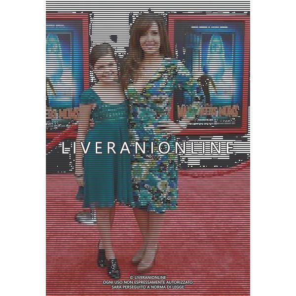 6 March 2011 - Hollywood, California - Bailee Madison, Marí *** Local Caption *** .