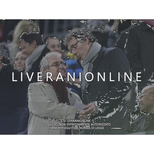 France\'s coach Laurent Blanc with FC Barcelona\'s Pique\'s grandphader Amador Bernabeu during UEFA Champions League match.March 8,2011. Photo: Acero / Alterphotos / ALFAQUI /AG ALDO LIVERANI SAS CHAMPIONS LEAGUE BARCELLONA ARSENAL - ITALY ONLY -