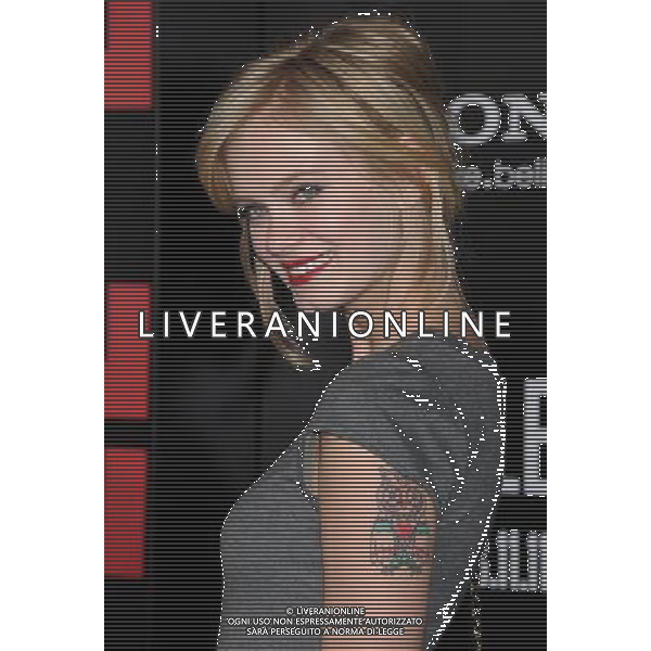 Sara Paxton Photo by Gilbert Flores \'Battle: Los Angeles \' Los Angeles Premiere at the Regency Village Theatre March 8, 2011 - Westwood, California /AG ALDO LIVERANI SAS - ITALY ONLY -