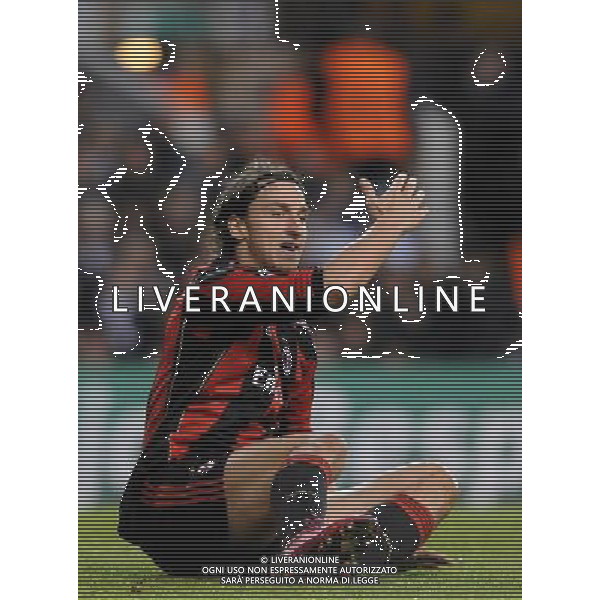UEFA Champions League 2010/2011 Round of 16 Londra - 09.03.2011 Tottenham-Milan Nella Foto::ibrahimovic a terra /Ph.Vitez-Ag. Aldo Liverani